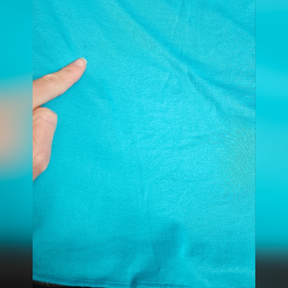 The North Face Tank Tops, Set Of 3 - Picture 2 of 2